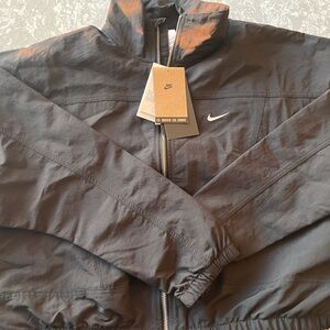 Brand New Nike Black Zip-up Jacket/raincoat